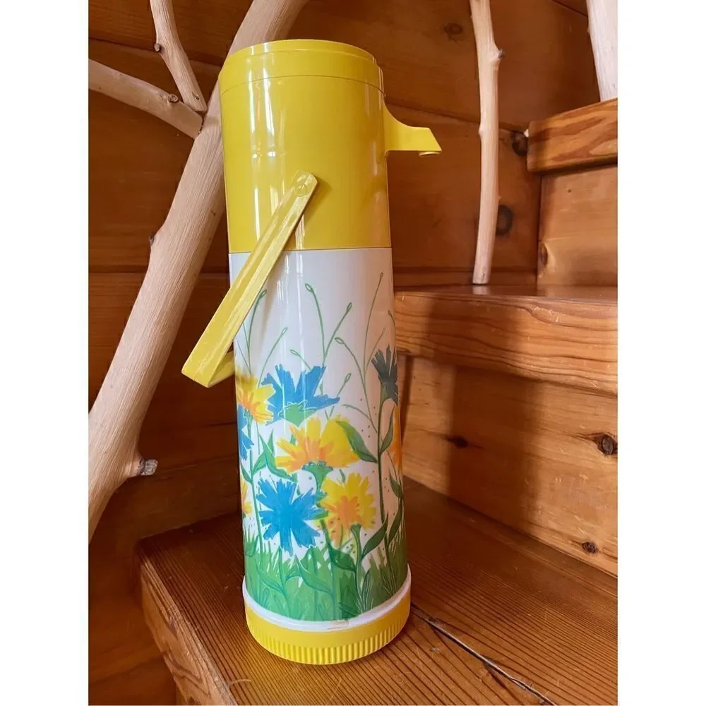 Aladdin's Pump-a-Drink Dispenser